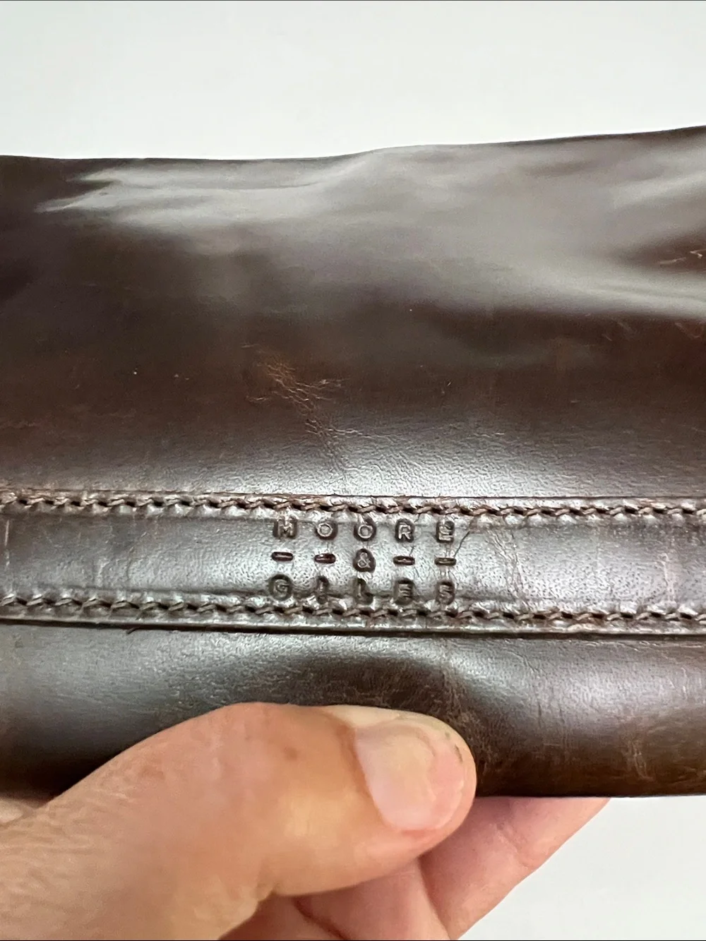 Moore & Giles Austin Hanging Wash Kit Leather Travel Bag